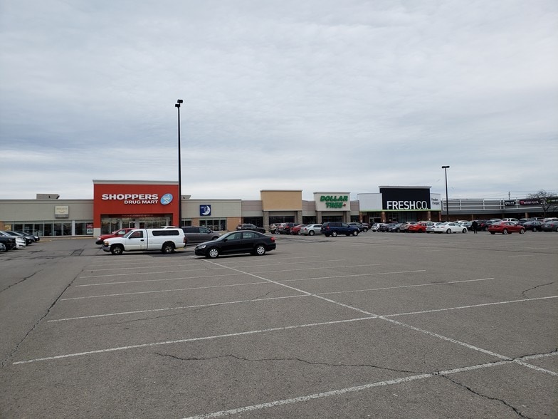 More Photos Of 286 Bunting Rd, St Catharines Unknown For Lease