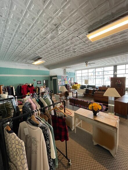 More Photos Of 1875 Niagara St, Buffalo Storefront Retail Residential For Sale