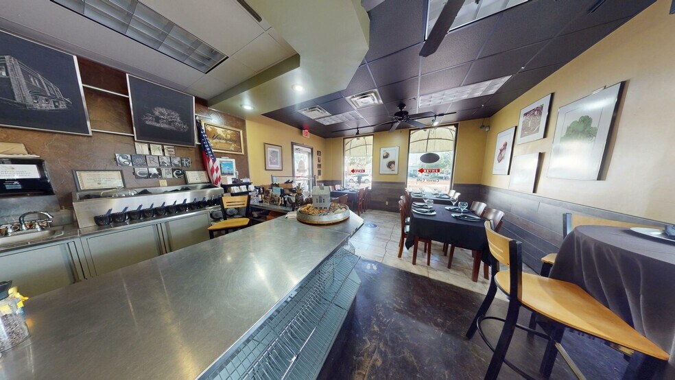 More Photos Of 101 W 1st St, Sanford Storefront For Sale