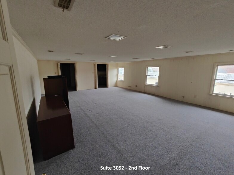 More Photos Of Sunset Ave, Rocky Mount Office For Sale