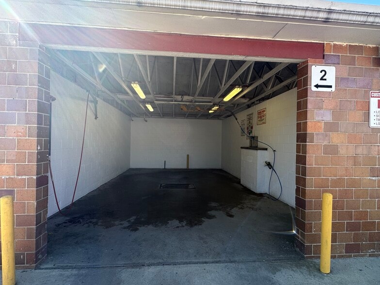 More Photos Of 3220 33rd Rd, New Brighton Carwash For Sale