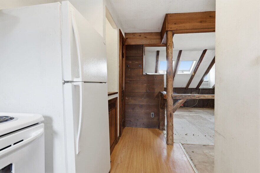 More Photos Of 2695 Main St, Lawrence Apartments For Sale