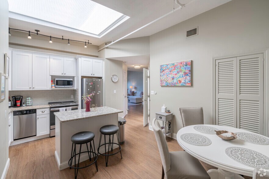 More Photos Of 139-145 Richmond St, Boston Apartments For Sale