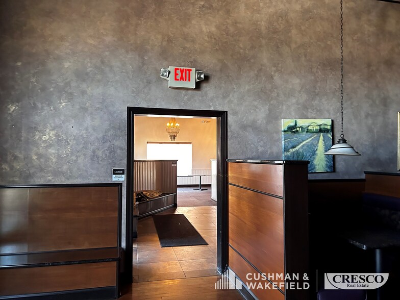 More Photos Of 6200 Enterprise Pky, Solon Freestanding For Lease