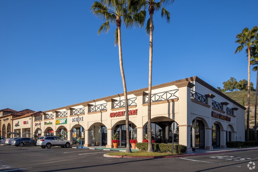 More Photos Of 26731-26771 Portola Pky, Foothill Ranch Unknown For Lease
