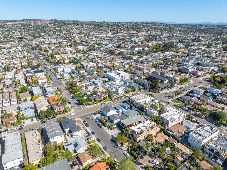More Photos Of 1420 Pacific Beach Dr, San Diego Apartments For Sale