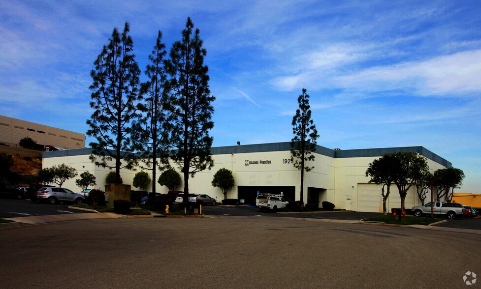 Primary Photo Of 1925 Elise Cir, Corona Warehouse For Sale