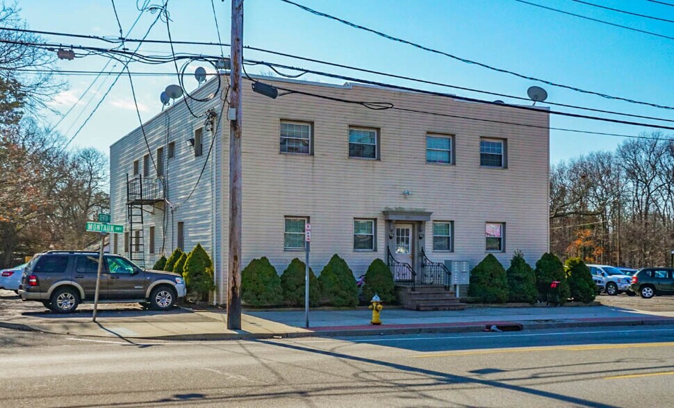 Primary Photo Of 1550 Montauk Hwy, Mastic Apartments For Sale