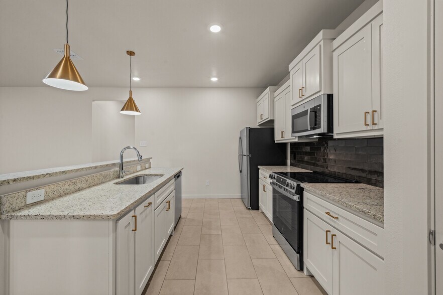 More Photos Of 7030-7036 41st st, Lubbock Apartments For Sale