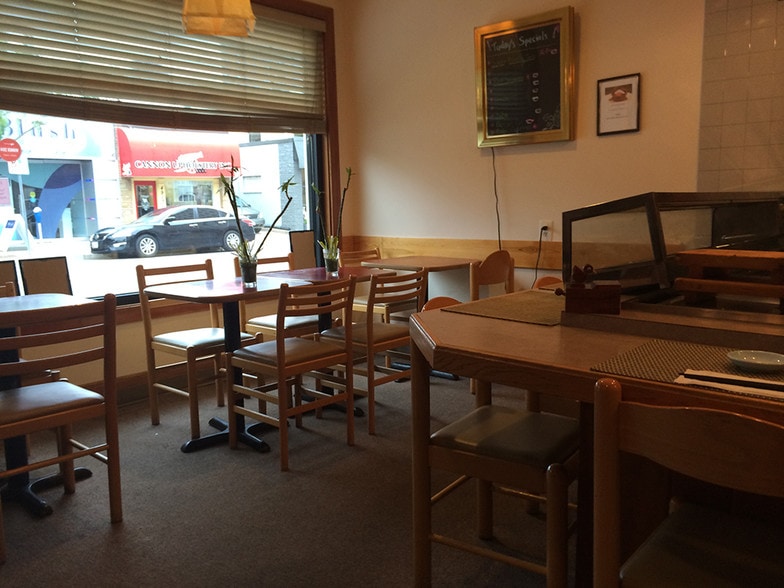 More Photos Of 4918 Cordell Ave, Bethesda Storefront For Sale