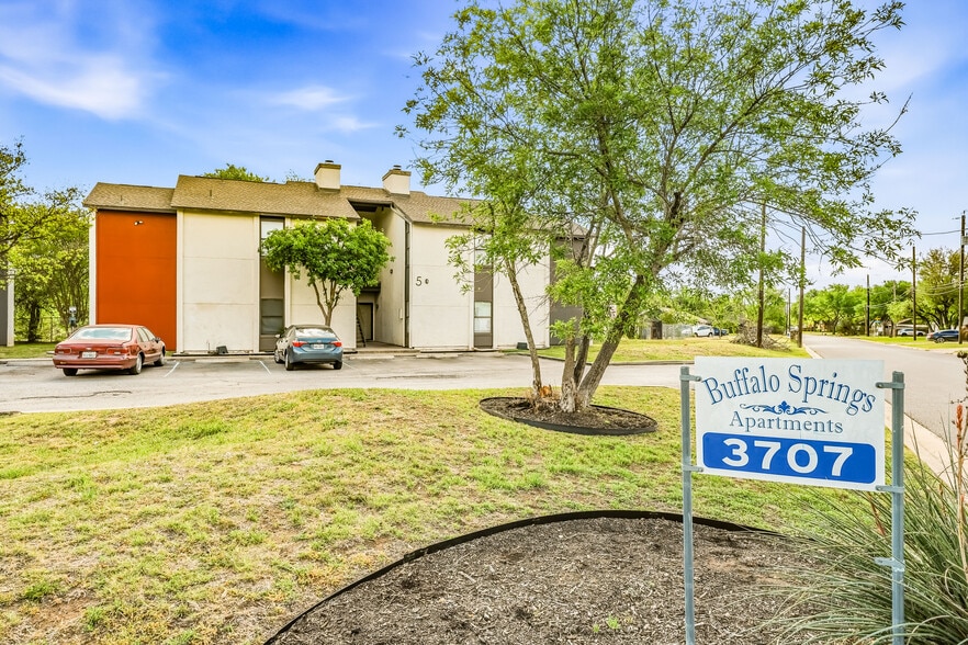 More Photos Of 3707 Buffalo Springs Trl, Georgetown Apartments For Sale
