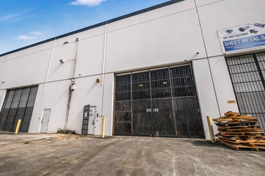 More Photos Of 7620 NW 25th St, Miami Distribution For Lease