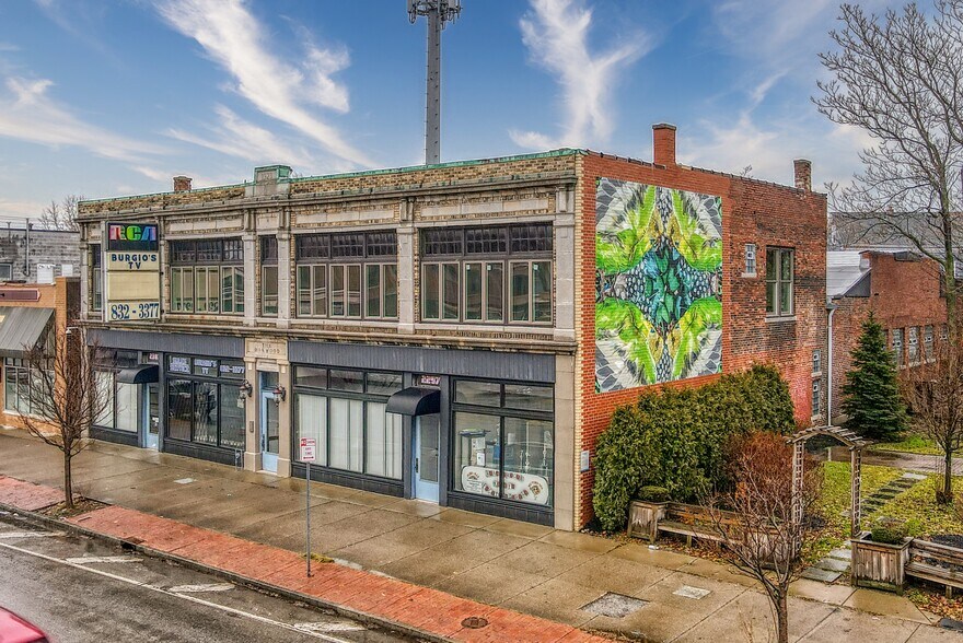 Primary Photo Of 2297 Main St, Buffalo Storefront Retail Residential For Lease