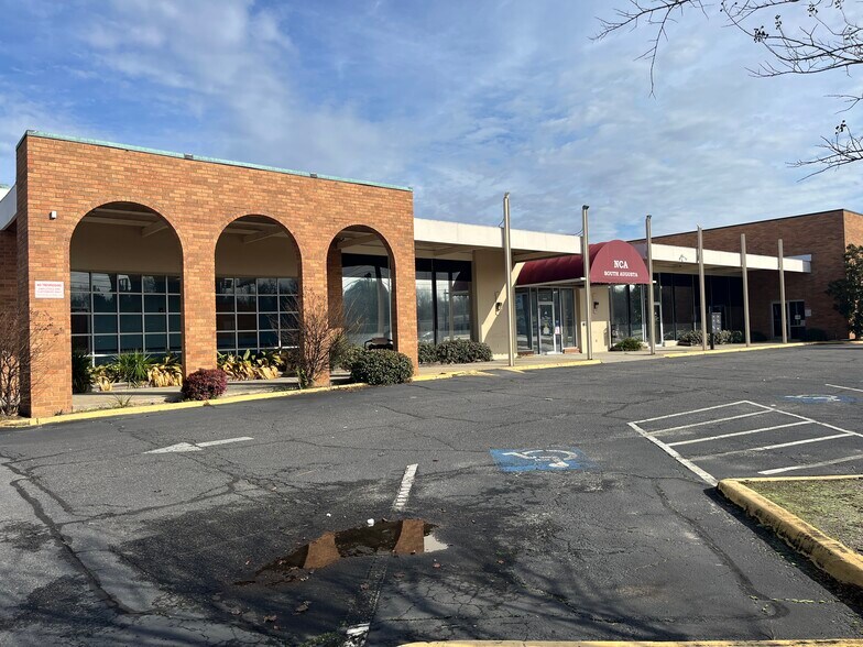 More Photos Of 1649 Gordon Hwy, Augusta Medical For Lease