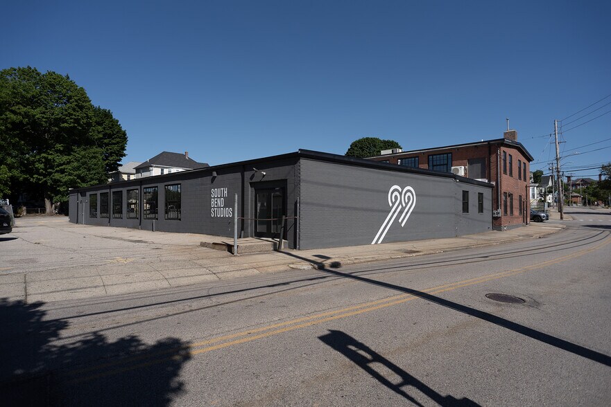 Primary Photo Of 99 S Bend St, Pawtucket Light Manufacturing For Lease