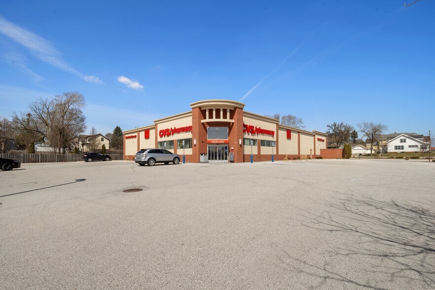 More Photos Of 1108 N 14th St, Sheboygan Drugstore For Sale