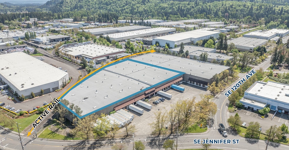 Primary Photo Of 12100 SE Jennifer St, Clackamas Distribution For Lease