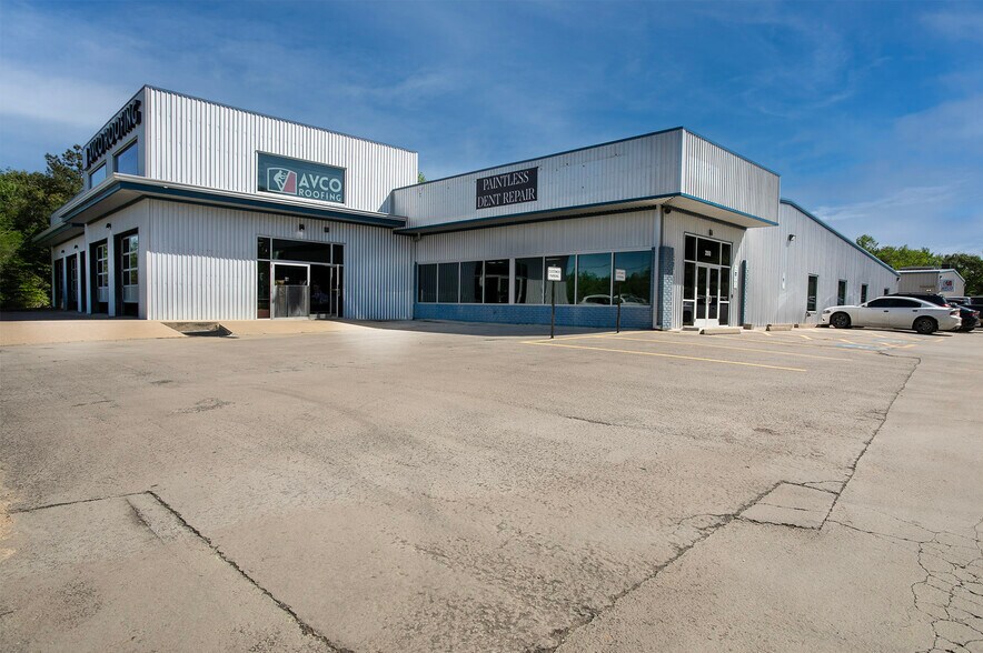 More Photos Of 2850 S Southwest Loop 323, Tyler Distribution For Lease
