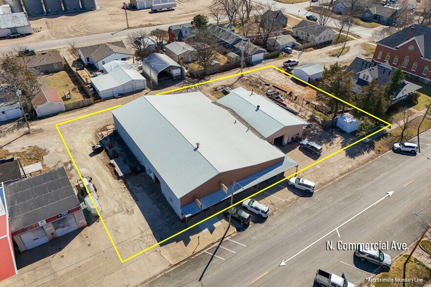 More Photos Of 410 N Commercial Ave, Sedgwick Storefront For Sale