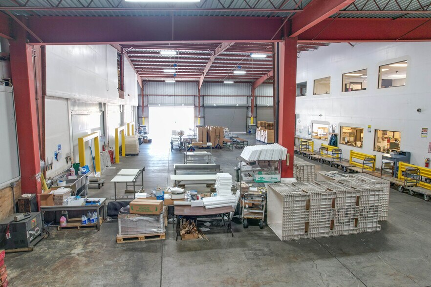 More Photos Of 800 Salinas Rd, San Juan Bautista Distribution For Lease