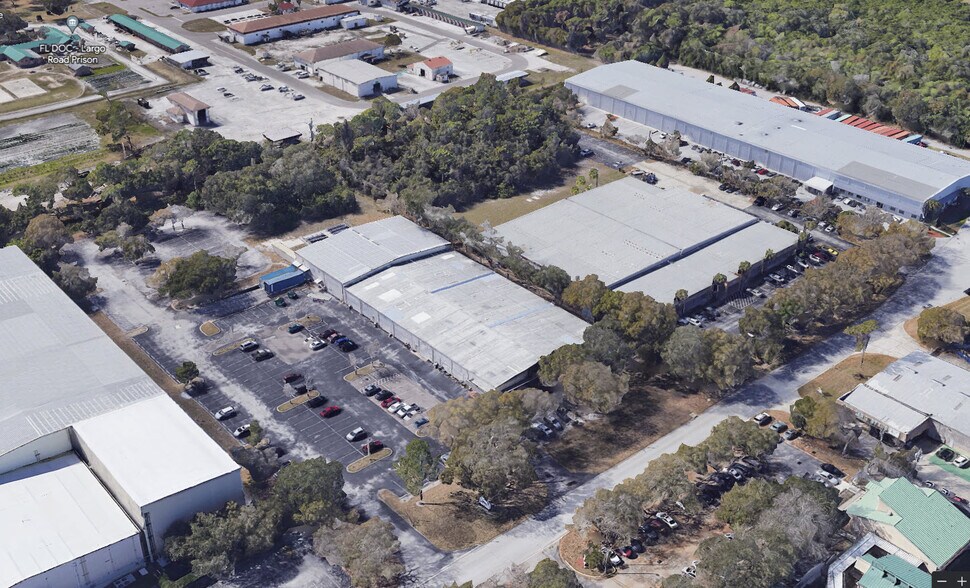 More Photos Of 5250 140th Ave N, Clearwater Manufacturing For Lease