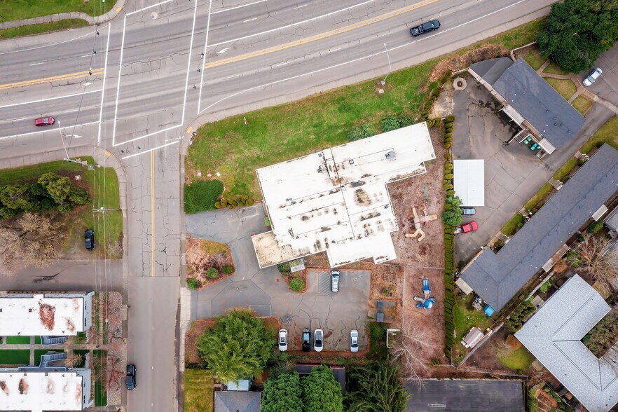 More Photos Of 2992 SE Monroe St, Milwaukie Daycare Center For Sale