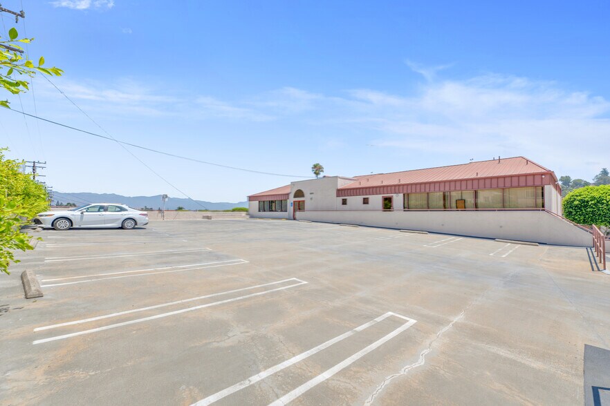 More Photos Of 809 S Atlantic Blvd, Monterey Park Office For Sale