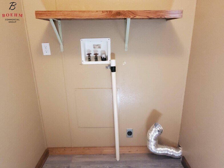 More Photos Of 138 Grey Moss Ct, Ingram Apartments For Sale