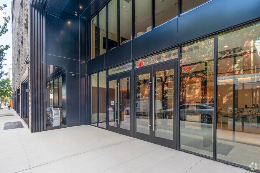 More Photos Of 171 York St, Brooklyn Apartments For Lease