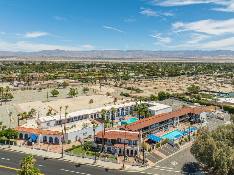 Primary Photo Of 2300 N Palm Canyon Dr, Palm Springs Hotel For Sale