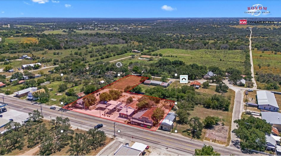 More Photos Of 23699-23737 W US Highway 290, Harper Storefront For Sale