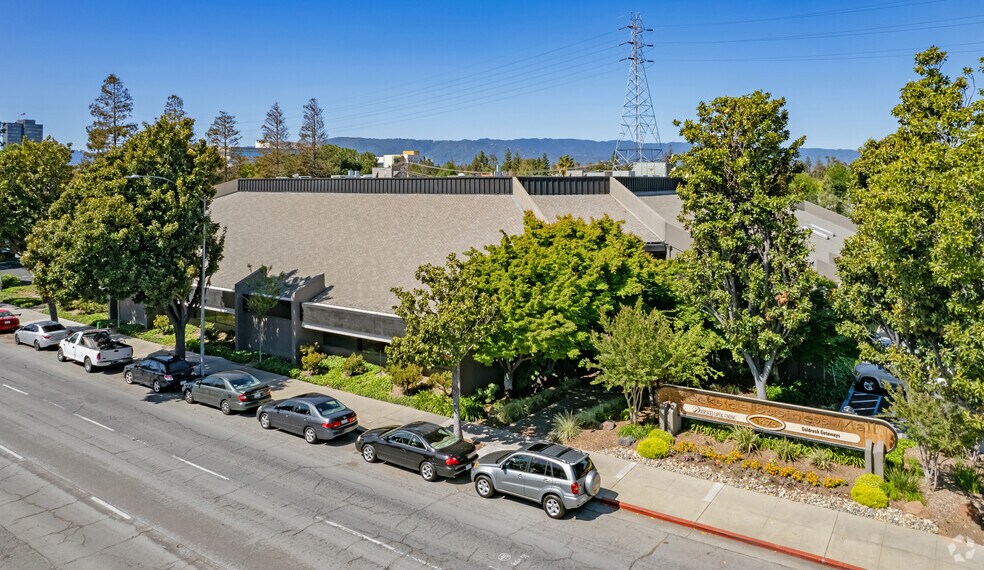 More Photos Of 1475 S Bascom Ave, Campbell Office For Lease