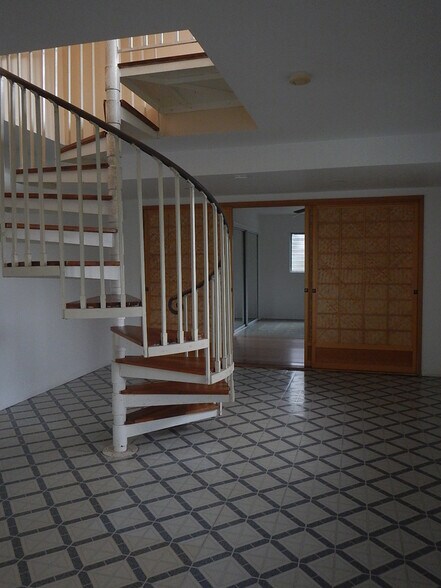 More Photos Of 99-1679 Hoapono Pl, Aiea Apartments For Sale