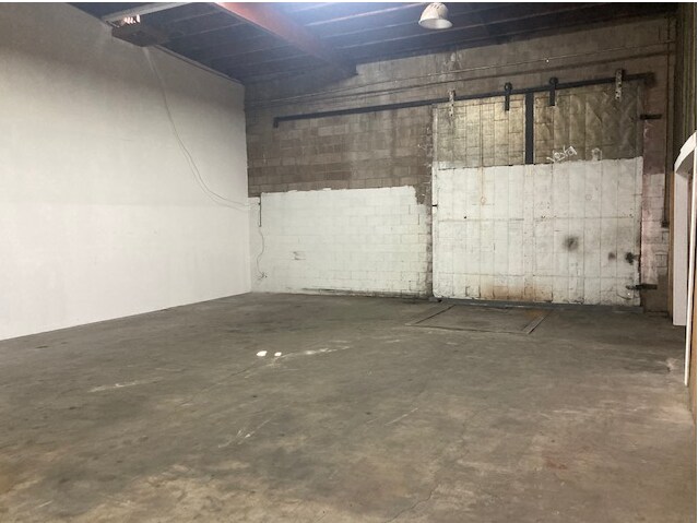 More Photos Of 925 S Vancouver Ave, East Los Angeles Industrial For Sale
