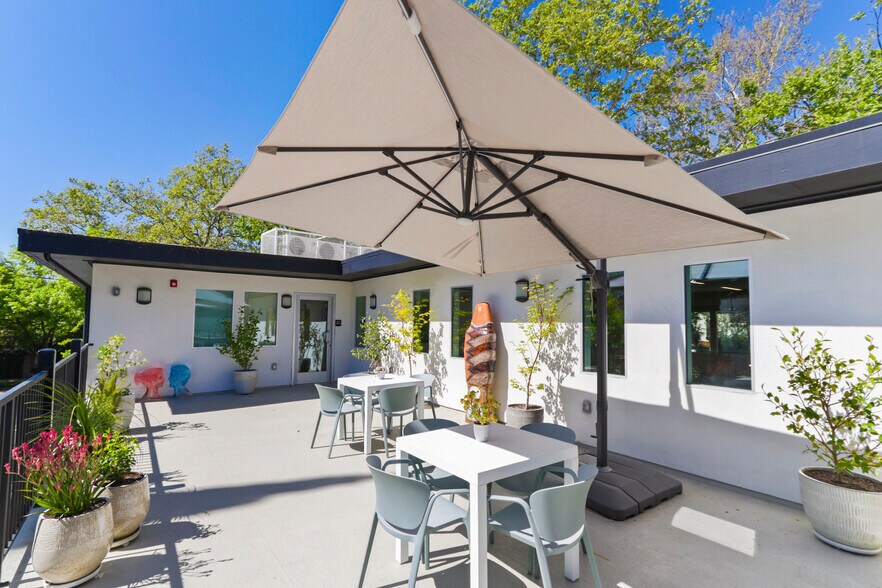 More Photos Of 4101 J St, Sacramento Medical For Sale