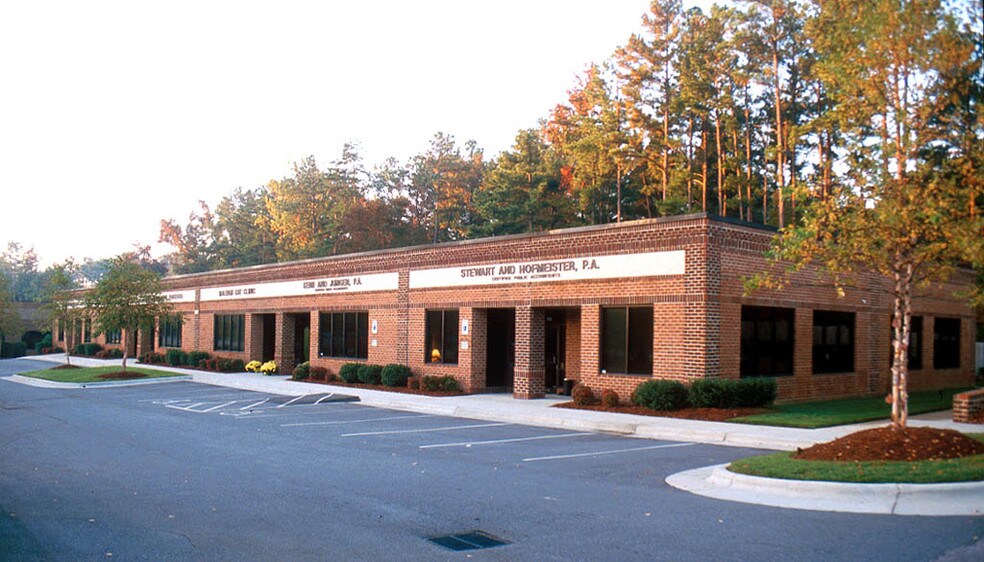 More Photos Of 6817 Falls of Neuse Rd, Raleigh Office For Lease