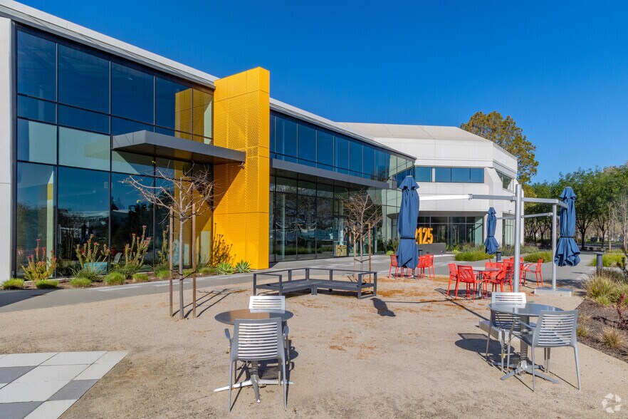More Photos Of 2125 O'Nel Dr, San Jose Research And Development For Lease