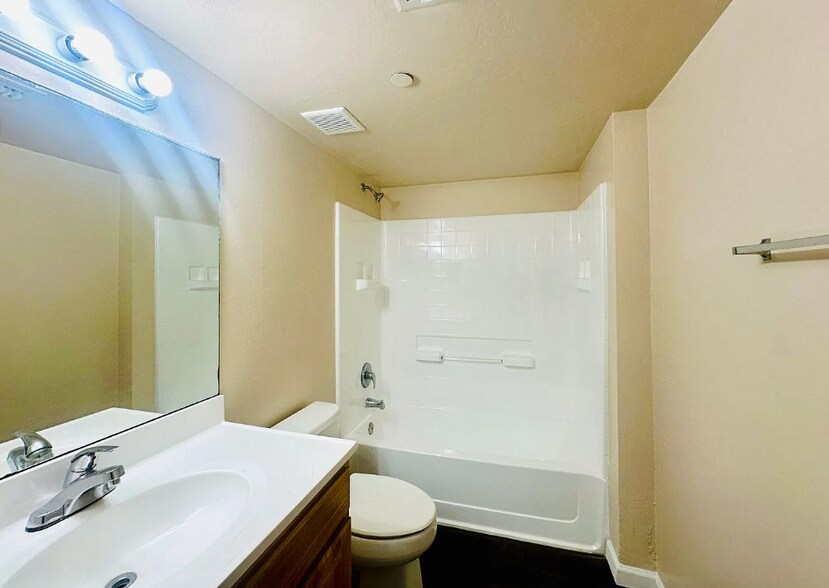 More Photos Of 309-311 W Elm St, Tucson Apartments For Sale