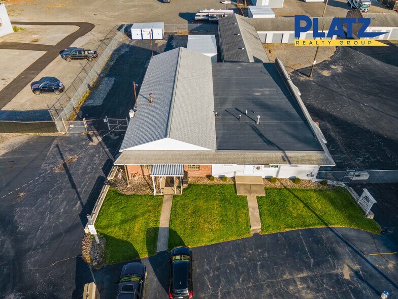 More Photos Of 47 Oak Knoll Dr, Hubbard Office For Lease