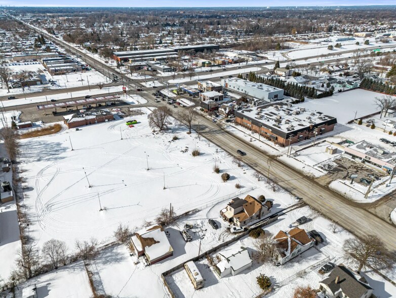 More Photos Of 6014-6015 E 10 Mile Rd, Warren Specialty For Sale