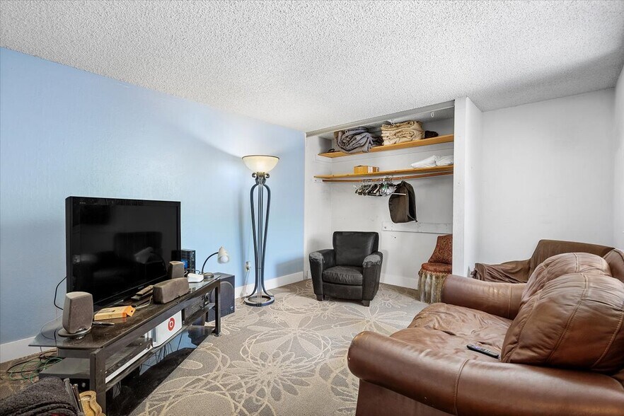 More Photos Of 2275 Whitman Rd, Concord Apartments For Sale