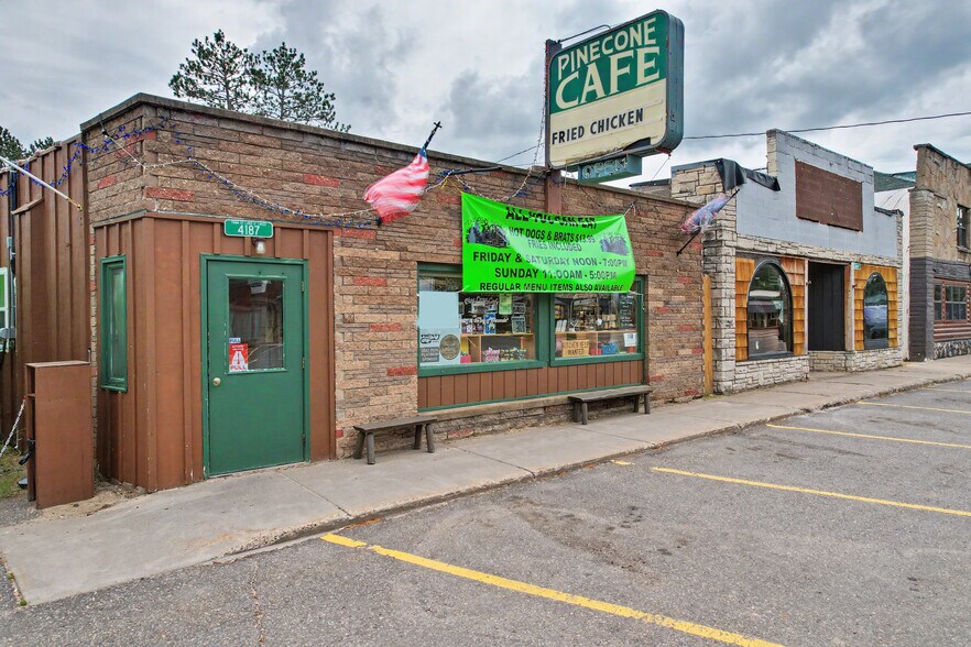 Primary Photo Of 4187 Highway B, Land O Lakes Restaurant For Sale
