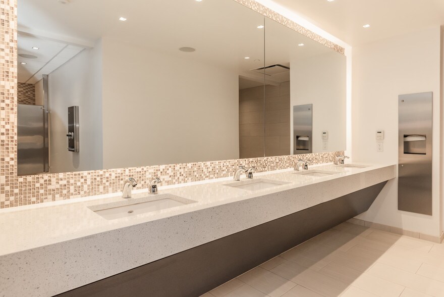 More Photos Of 100 First Stamford Pl, Stamford Unknown For Lease