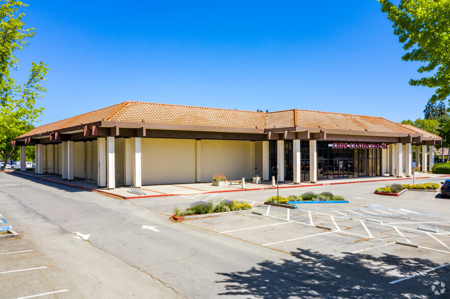 Primary Photo Of 2525 San Ramon Valley Blvd, San Ramon Bank For Lease