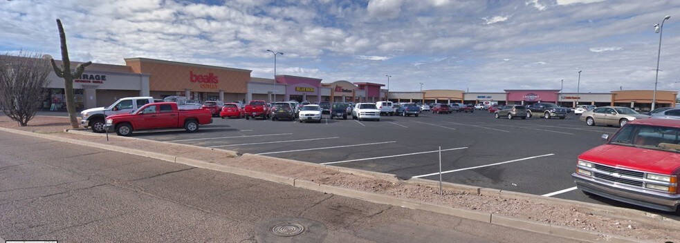 More Photos Of 725 W Apache Trl, Apache Junction Unknown For Lease