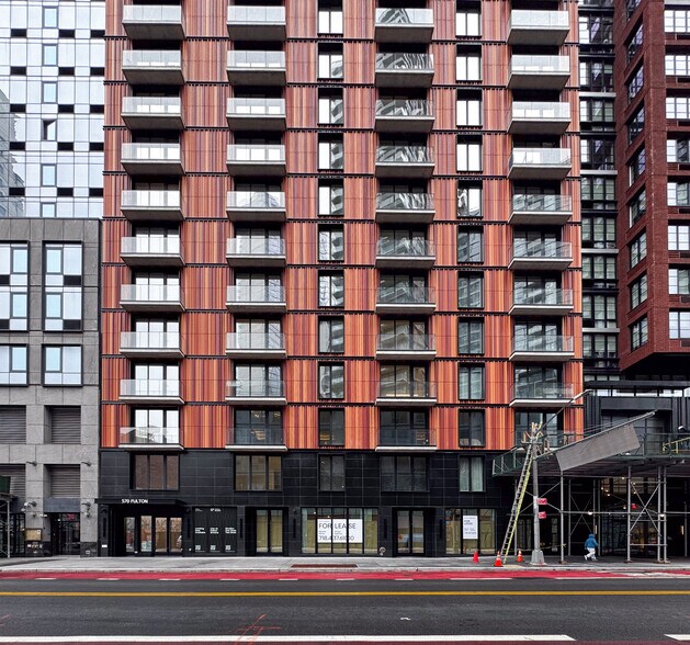 More Photos Of 570 Fulton St, Brooklyn Apartments For Lease