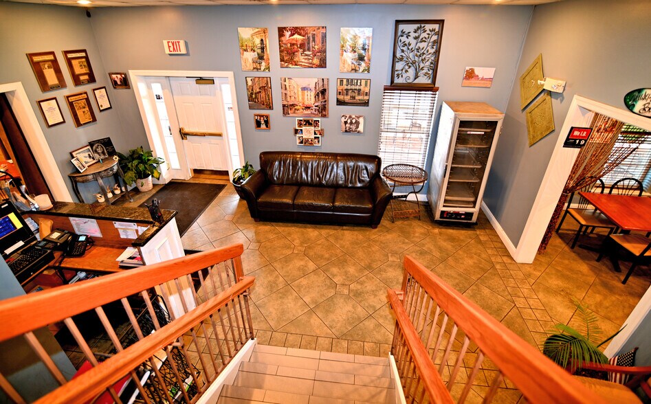 More Photos Of 15120 Washington St, Haymarket Restaurant For Sale