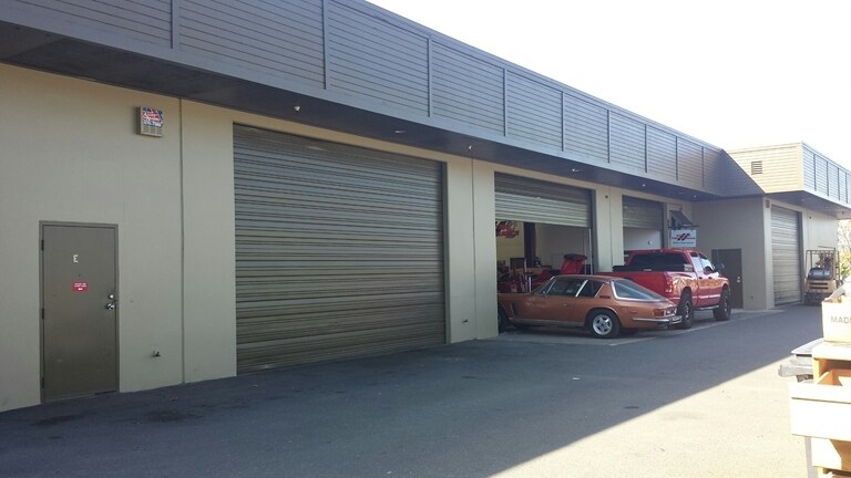 More Photos Of 1000 Piner Rd, Santa Rosa Flex For Lease