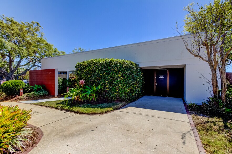 More Photos Of 7603 Seminole Blvd, Seminole Medical For Sale