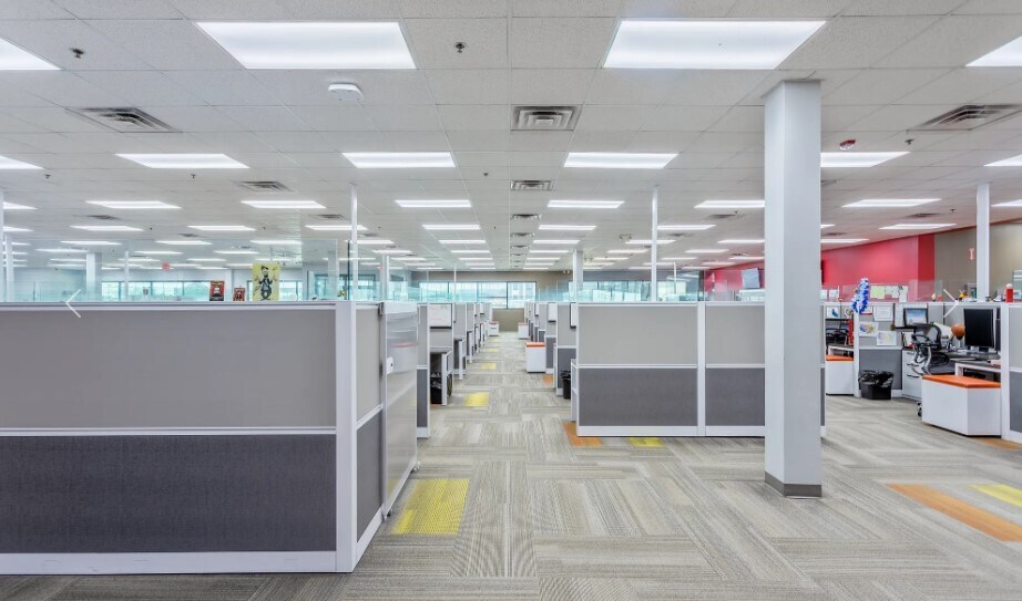 More Photos Of 1331 W Memorial Rd, Oklahoma City Office For Sale